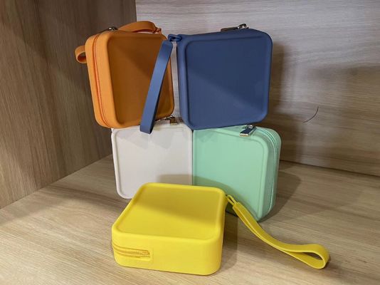 100% Lebensmittel-Silikon-Kosmetik-Tasche für Make-up-Accessoires