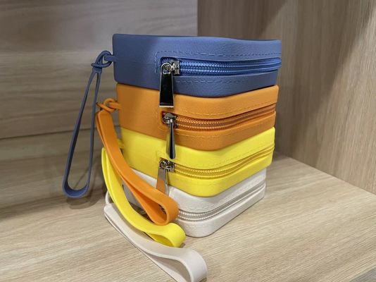 100% Lebensmittel-Silikon-Kosmetik-Tasche für Make-up-Accessoires