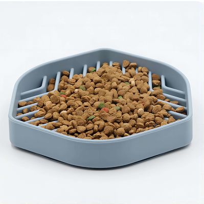 Pet Silicone Treat Dog Lick Mat mit Saug langsamer Fütterung Schüssel für bestückte Haustier