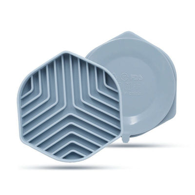 Pet Silicone Treat Dog Lick Mat mit Saug langsamer Fütterung Schüssel für bestückte Haustier