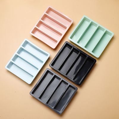 Multikolor 4 Gitter Eiswürfel Trays Formen mit Lebensmittel Silicone Material 17*14.3*3.6cm