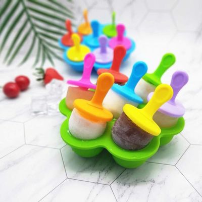 145g wiederverwendbarer Silikon-Eis-Pop-Maker mit Stick Top Verkauf BPA-freier Popsicle-Form