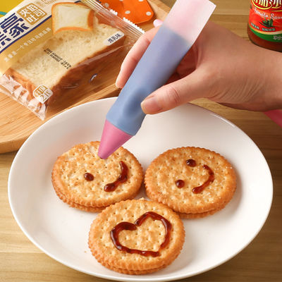 Dekorieren Sie Kuchen und Gebäck mühelos mit diesem Silikonkuchen-Stift von 14,5*2,3 cm