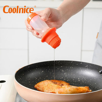 Bequeme Werkzeuge Silikonflasche und Ölbürste zum Kochen